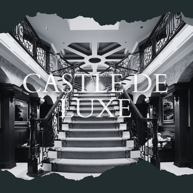 Castle De Luxe 1019 | Luxury Scented Candle | Coconut Soy Wax Blend | Wood Wick